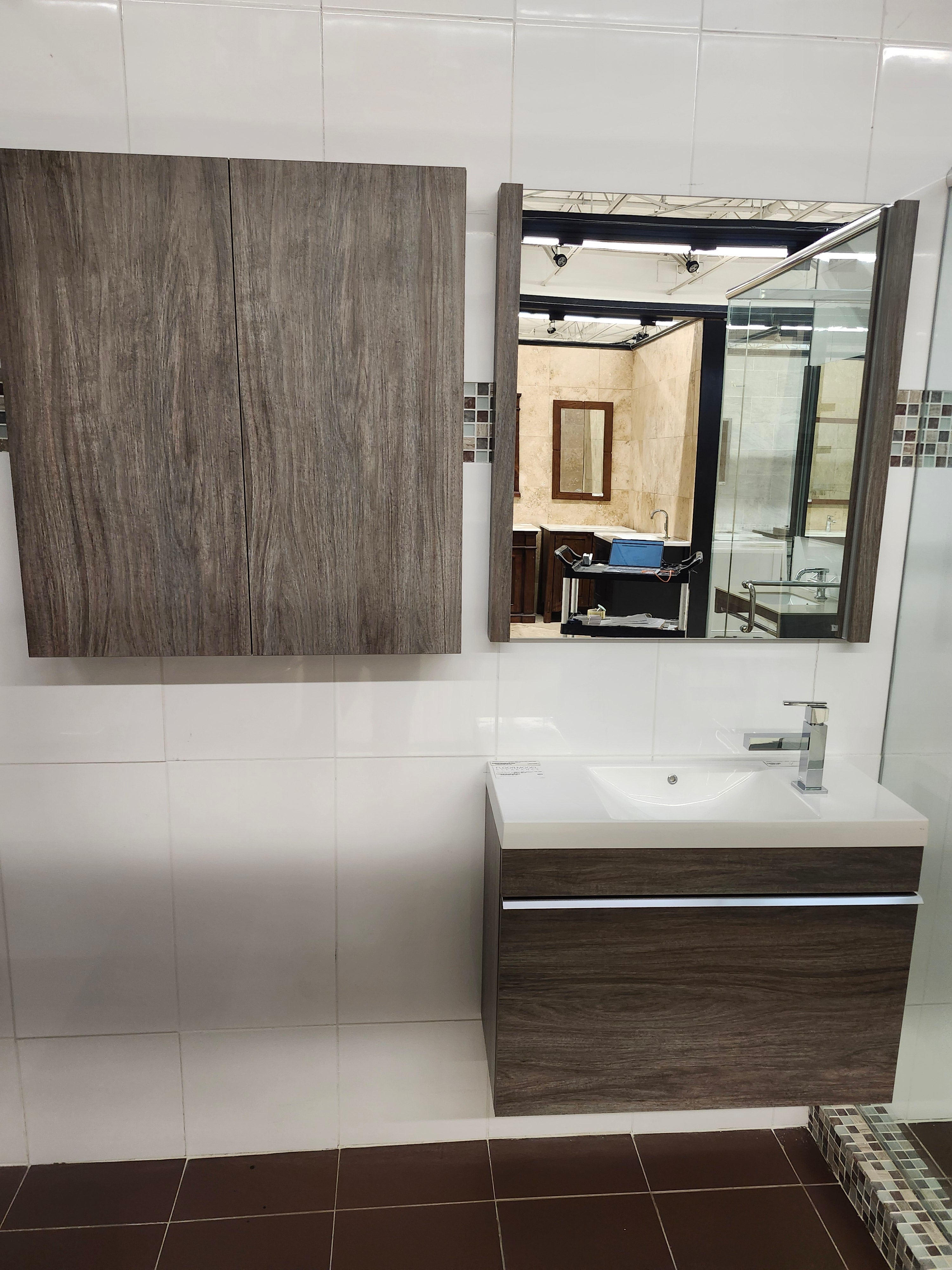 Vanico Mini Vanity Combo with Auxiliary Medicine Cabinet (as is)