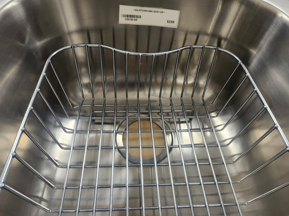 Vida Axes 32" x 21" Stainless Steel Round Undermount Kitchen Sink Floormodel Clearance