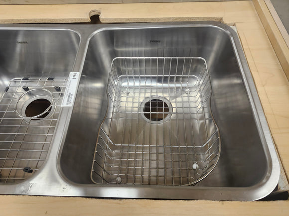 Franke NCX120-29 Sink - Undermount Double Concerto Creased Bottom SS Kitchen Sink Floormodel Clearance as is