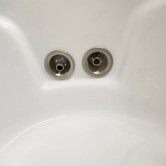 Sherlic Whirlpool System 60 x 60 Vaentino Built in Bathtub Brushed nickel Hardware Floormodel as is Clearance m8