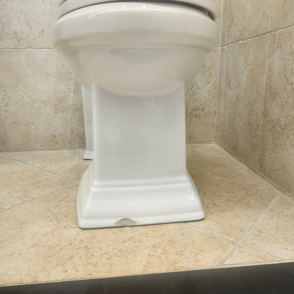 American Standard Townsquare Elongated 1pc Toilet Floormodel Clearance (H13) Sold As Is 2847128020