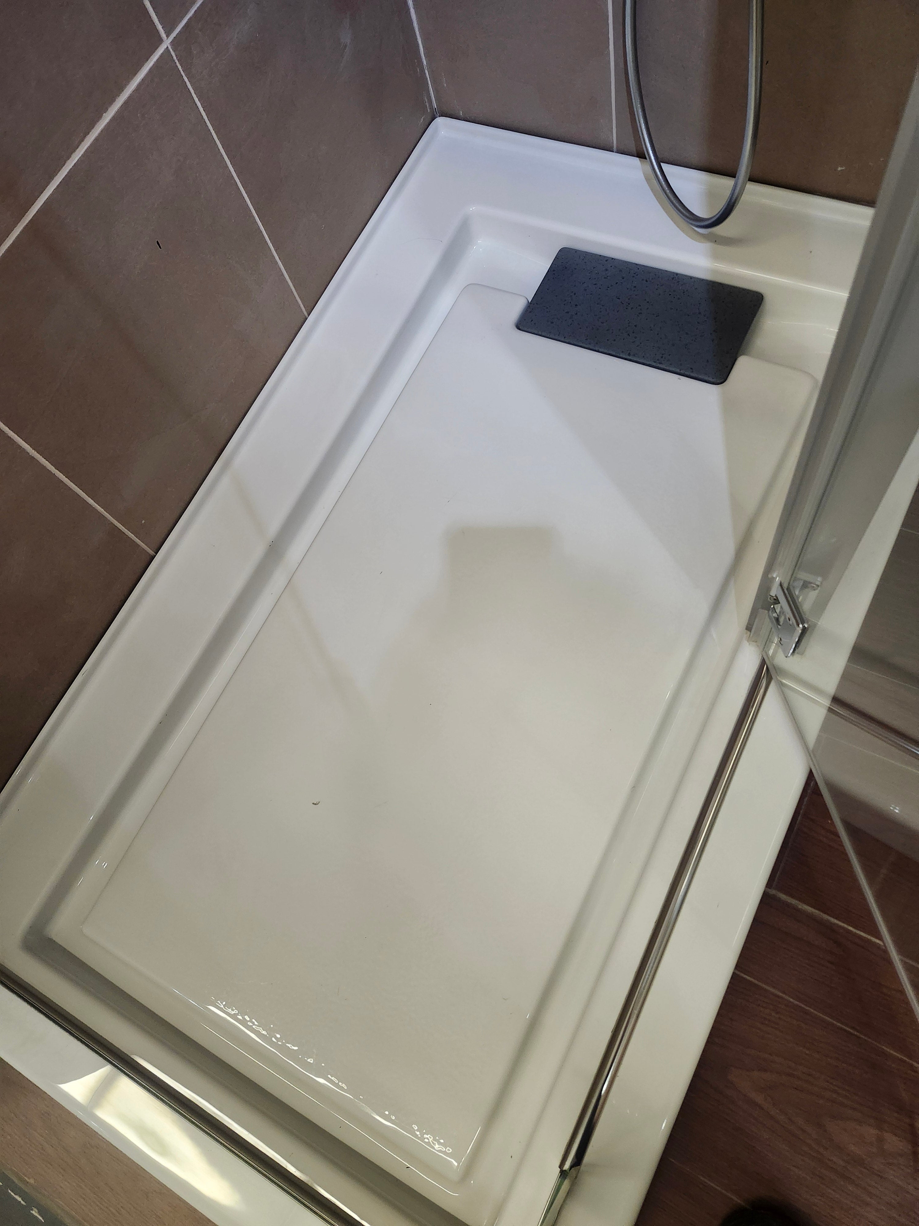 Maax shower door combo with shower base (as is)