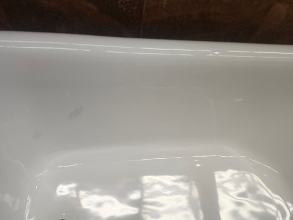 Clawfoot 60x30 Roltopno Freestanding Bathtub (No Feet) (as is) m6
