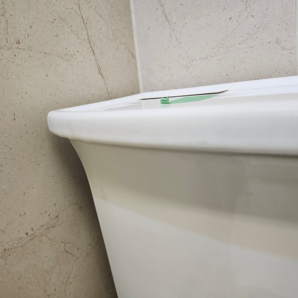Kohler 1pc Archer Toilet (as is) i8