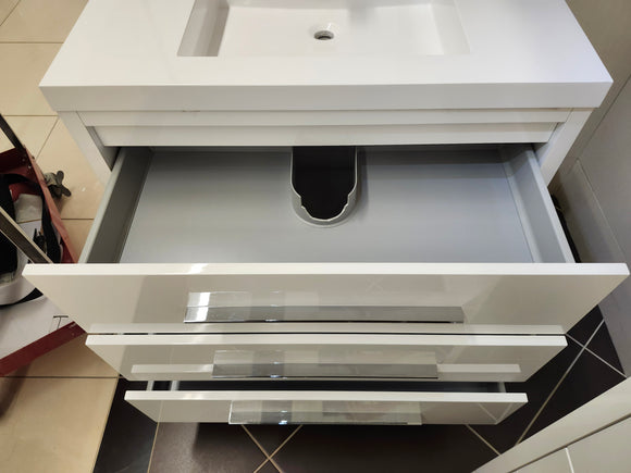 36" Aura Plato Vanity with Countertop Combo (as is)