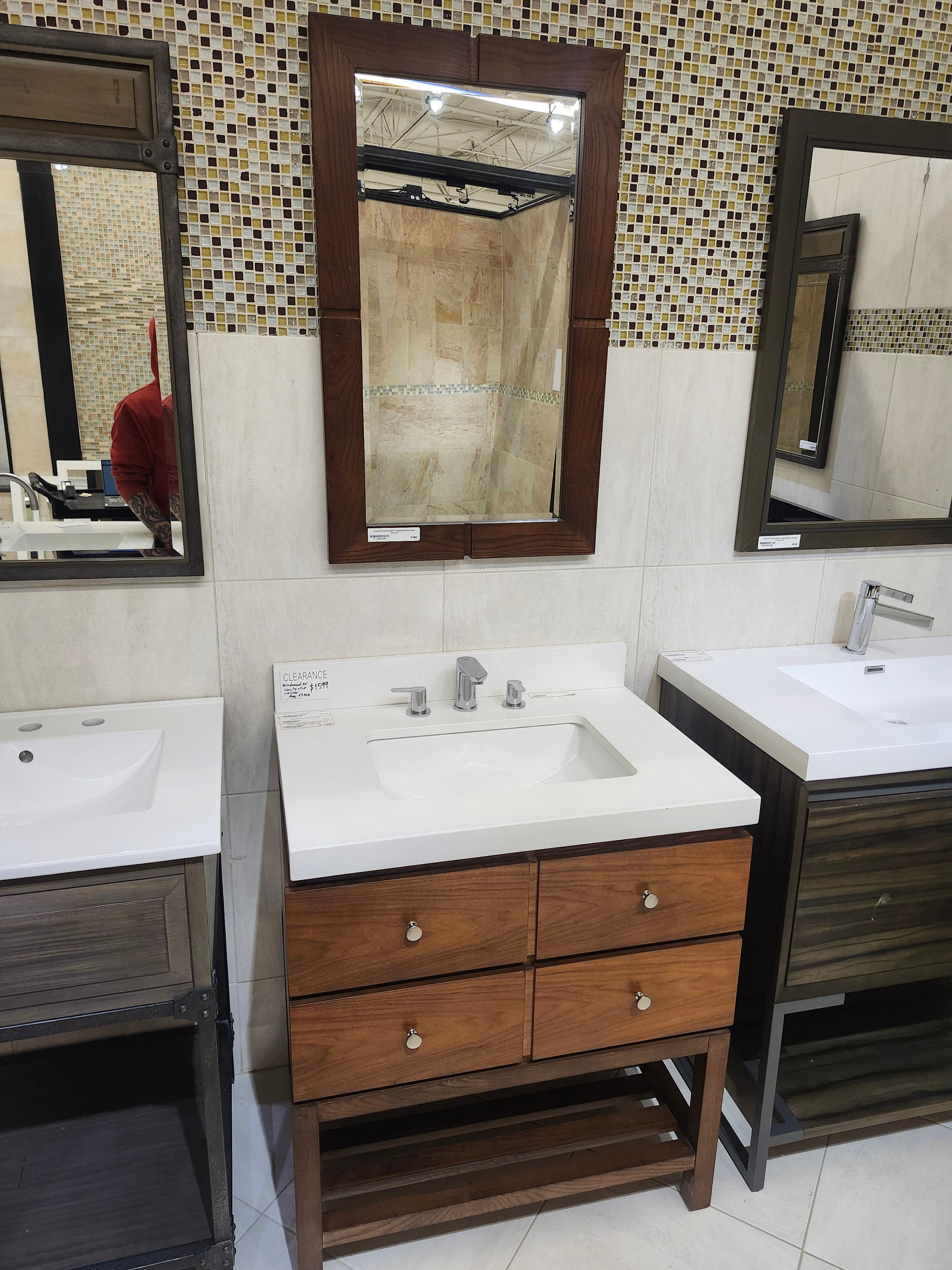 30" Fairmount Windwood Vanity & Countertop Combo with Mirror (as is)