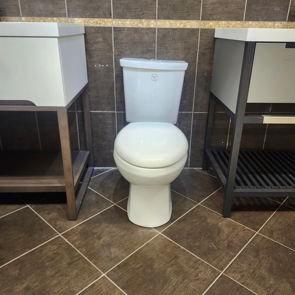 American Standard H2O 2pc Toilet 4133A218020 3706216020 Floormodel Clearance as is
