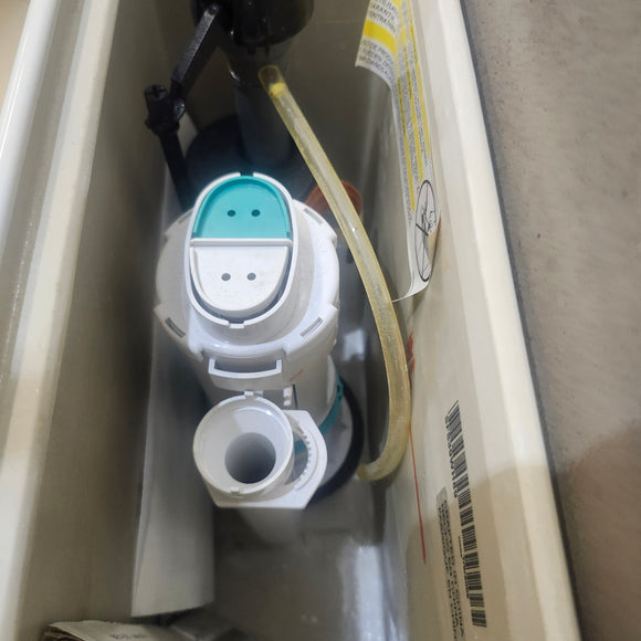 Kohler Reve Elongated Dual Flush 1 pc toilet Floormodel as is Clearance (H19) K3797