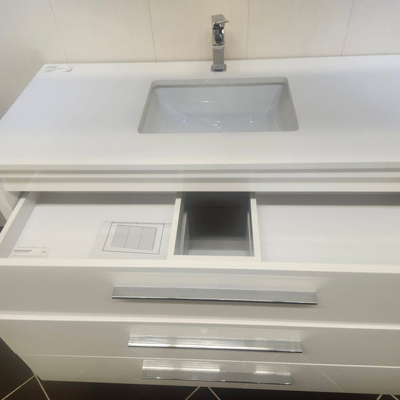 48" Aura Glossy White Plato Vanity with Countertop Combo (as is) J12