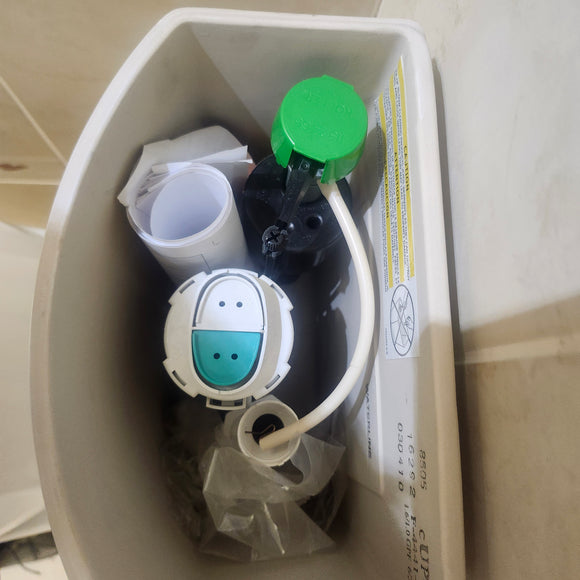 Kohler Persuade 2pc Elongated Toilet with Seat Floormodel Clearance as is K4326 K4636 K3569 I12