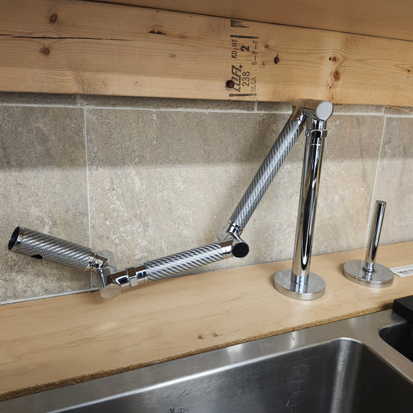 Kohler Kitchen Faucet Arm Karbon Deckmount Lever Handle Floormodel as Is Sprayhead missing M10