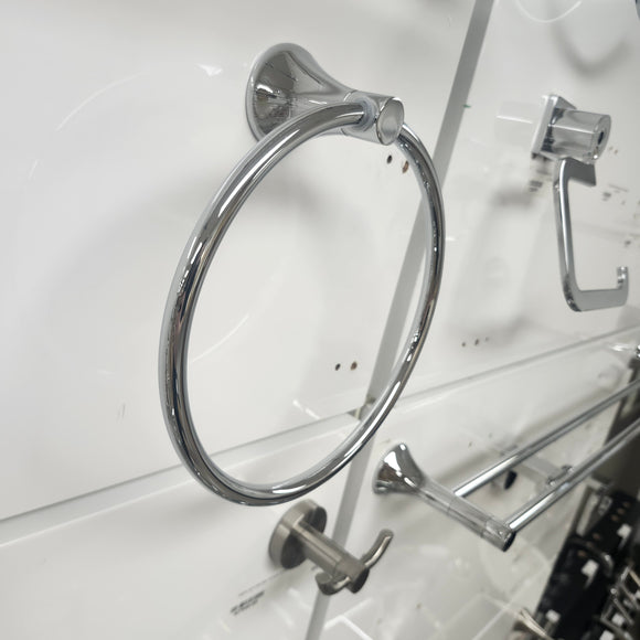 Vida Robe Hook Round Bathroom Accessory Floormodel Clearance As Is