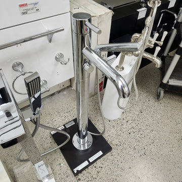 Riobel Roman Deck Tub Filler C333 Floormodel Clearance As is Chrome