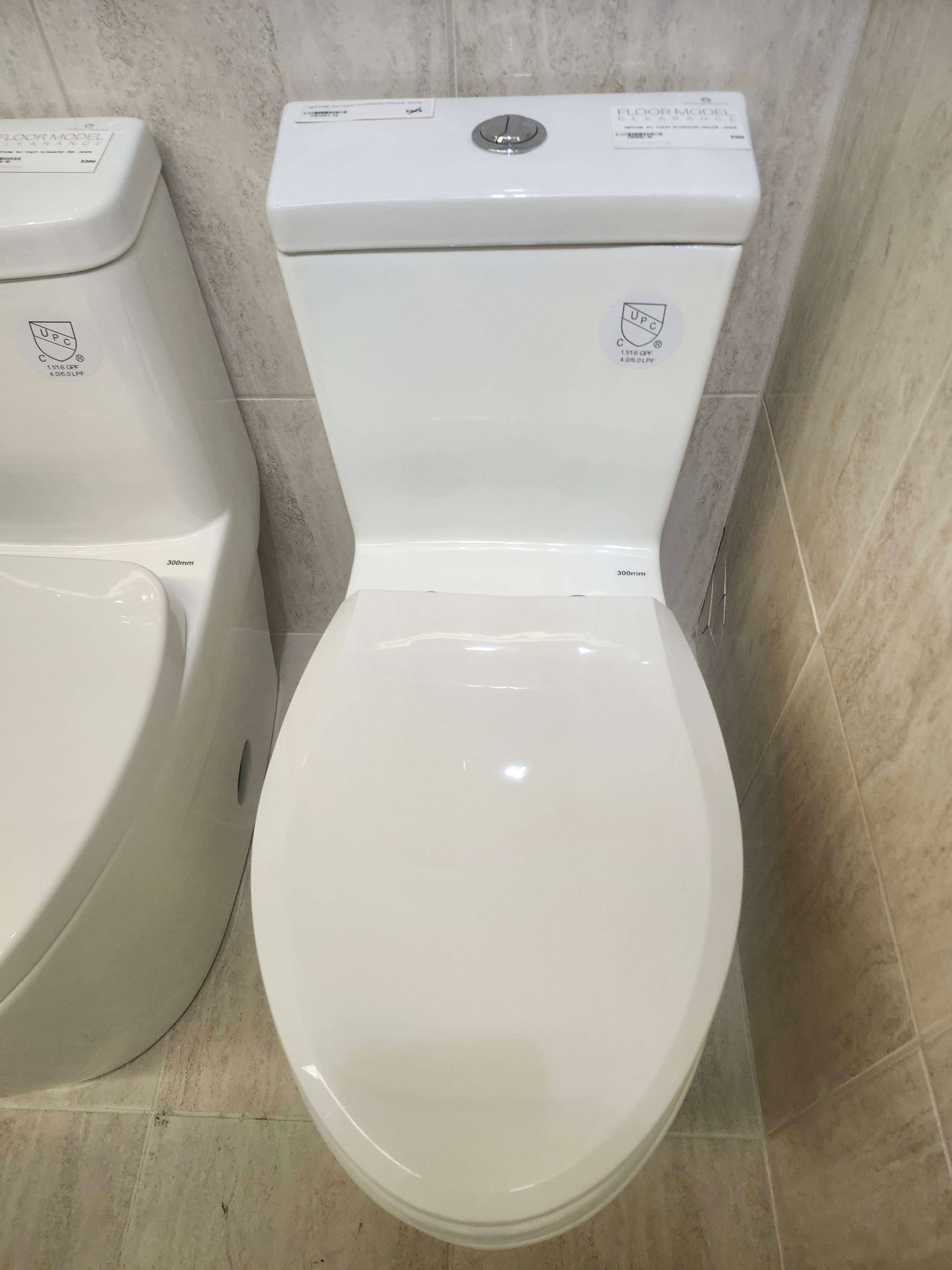 Neptune 1pc Prague Elongated Toilet (as is)