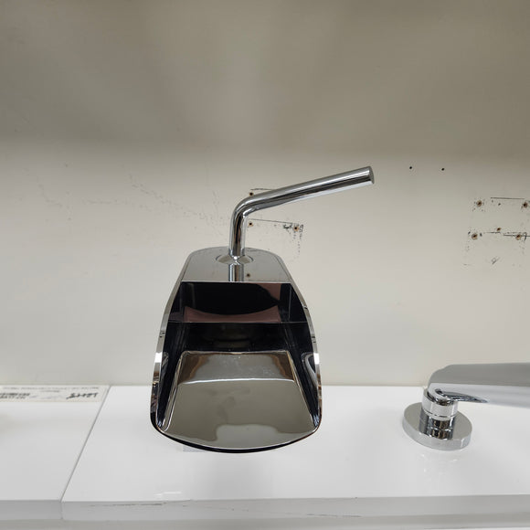 Aquabrass Love Me 2pc Roman Deck Tub Filler With Hand Shower Floormodel Sold as is