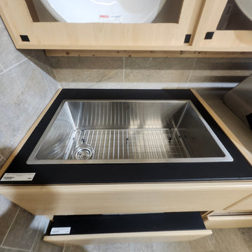 Zomodo Montego 1 Bowl 32 x 18 Undermount Stainless Steel Kitchen Sink MOC762 Floormodel as is M10