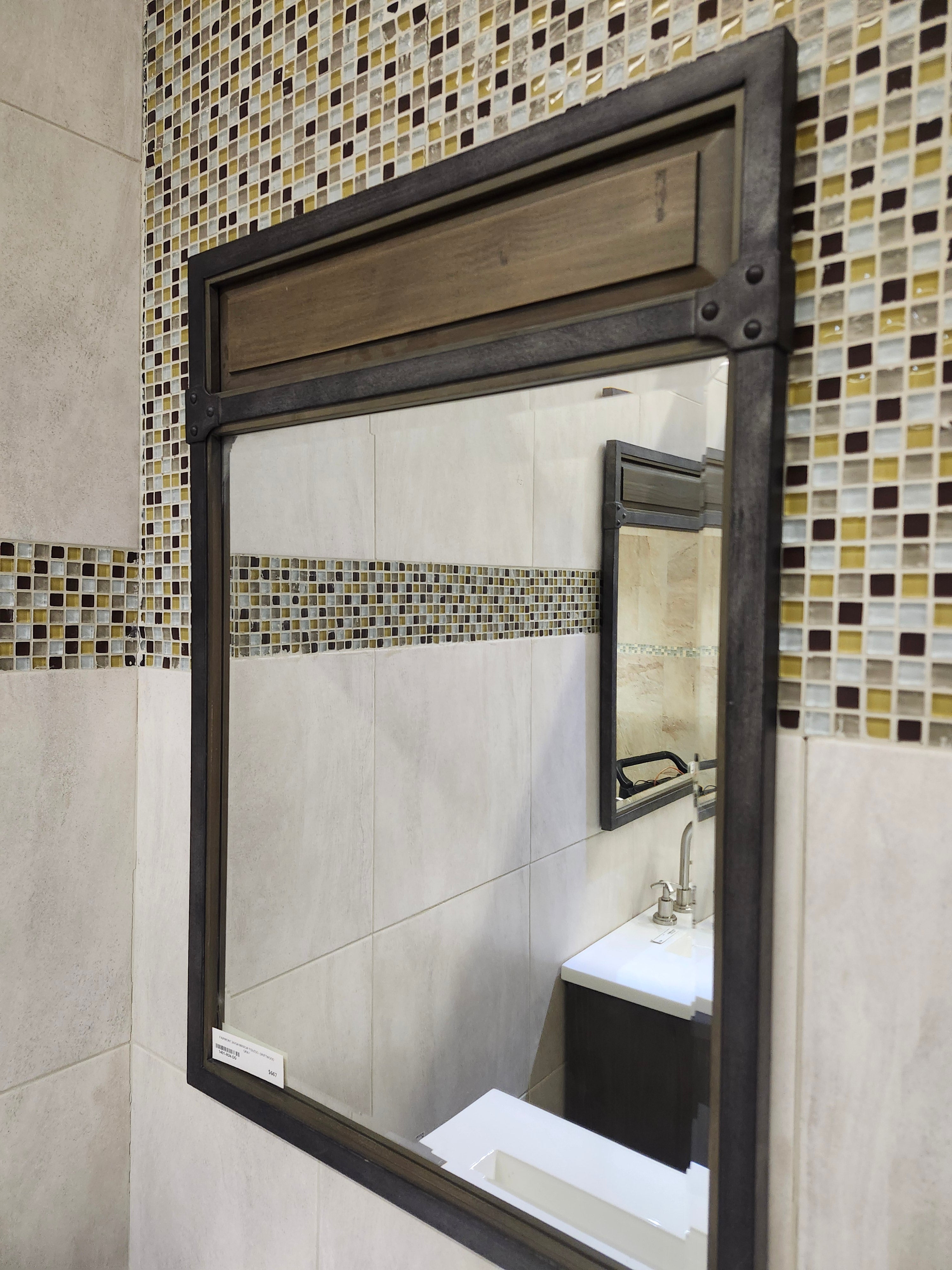 24" Fairmont Toledo Vanity & Countertop Combo with Mirror (as is)