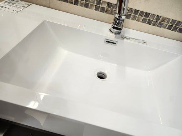 Aura Vero 39" Vanity Base and Top combo (as is)