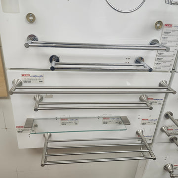 Vida 928 Series 30 Inch Double Towel Bar Bathroom Accessory Floormodel As Is