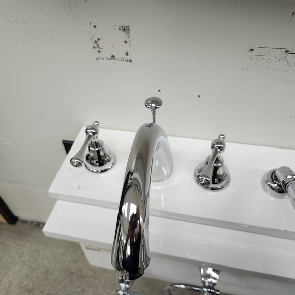 Deck Mount Bathtub Faucet Floormodel Clearance As Is