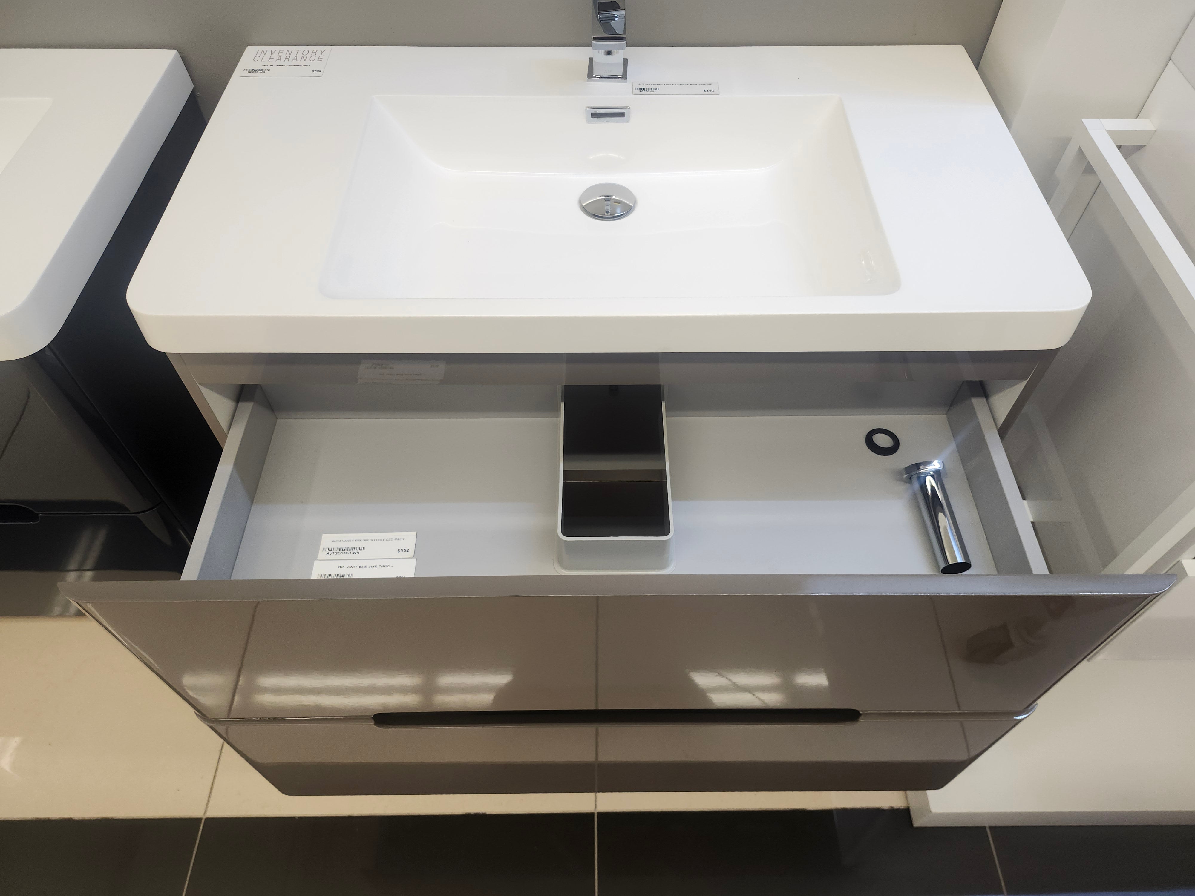 36" Geo Urban Grey  Wall Vanity with Countertop Combo (as is)