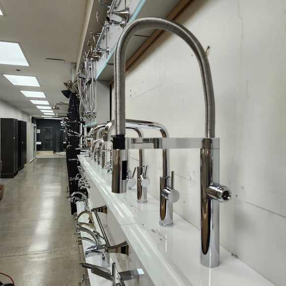 Blanco G-Neck Kitchen Sink Faucet Floor Model Missing the Handle Sold As is Floormodel Clearance
