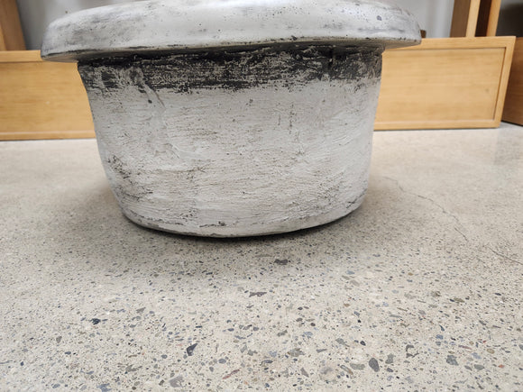 Native Trails 16 inch round drop bar sink Floormodel Clearance As is Etobicoke pozo