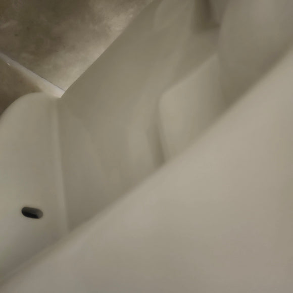Kohler Floormount Clearance Sold as is (I16) with touchless flush k1954
