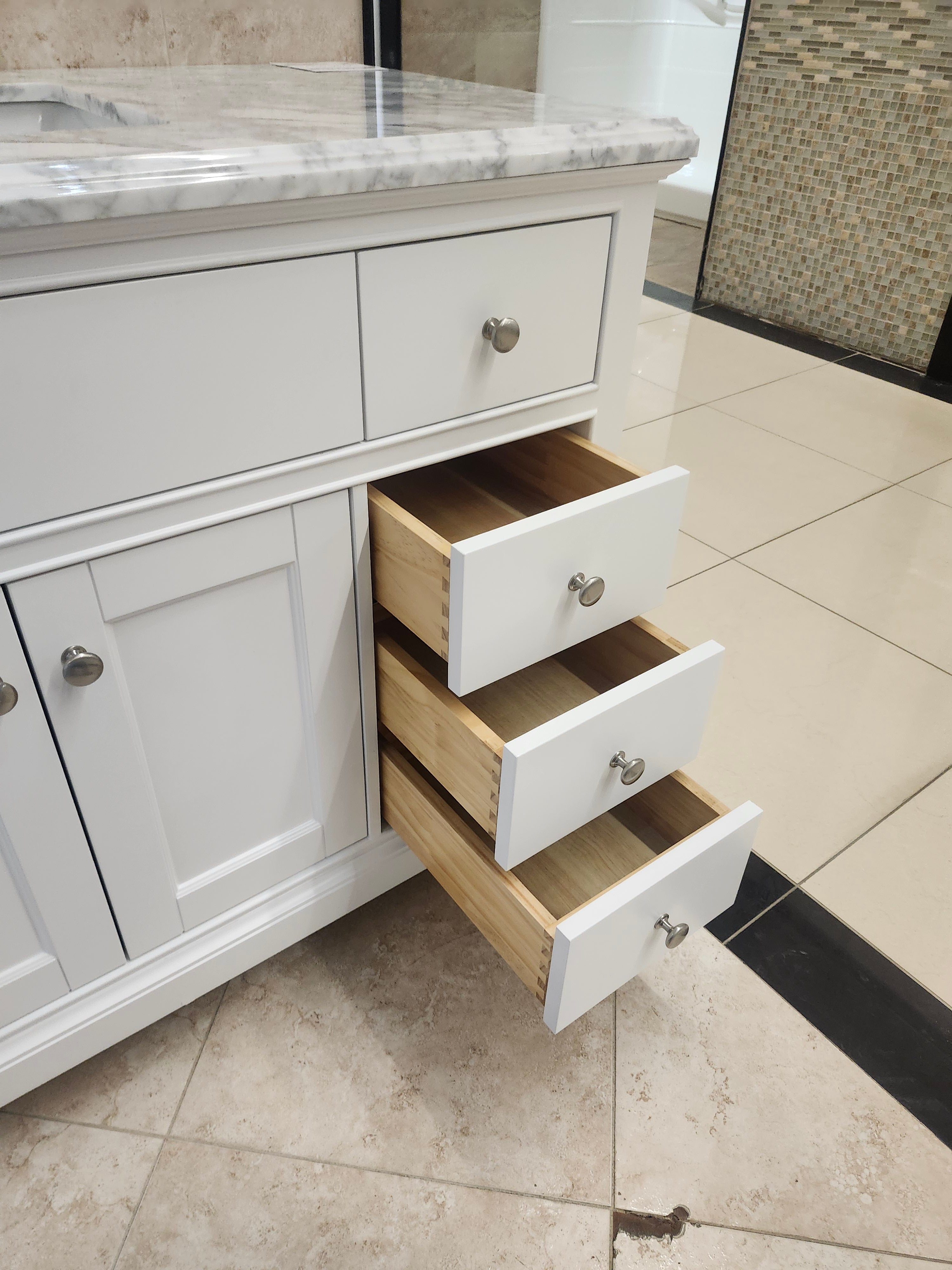 48" Vida Riverfield Vanity and Countertop Combo with Mirror (as is)