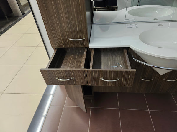 82" Vanico Avanti Vanity Combo (as is)