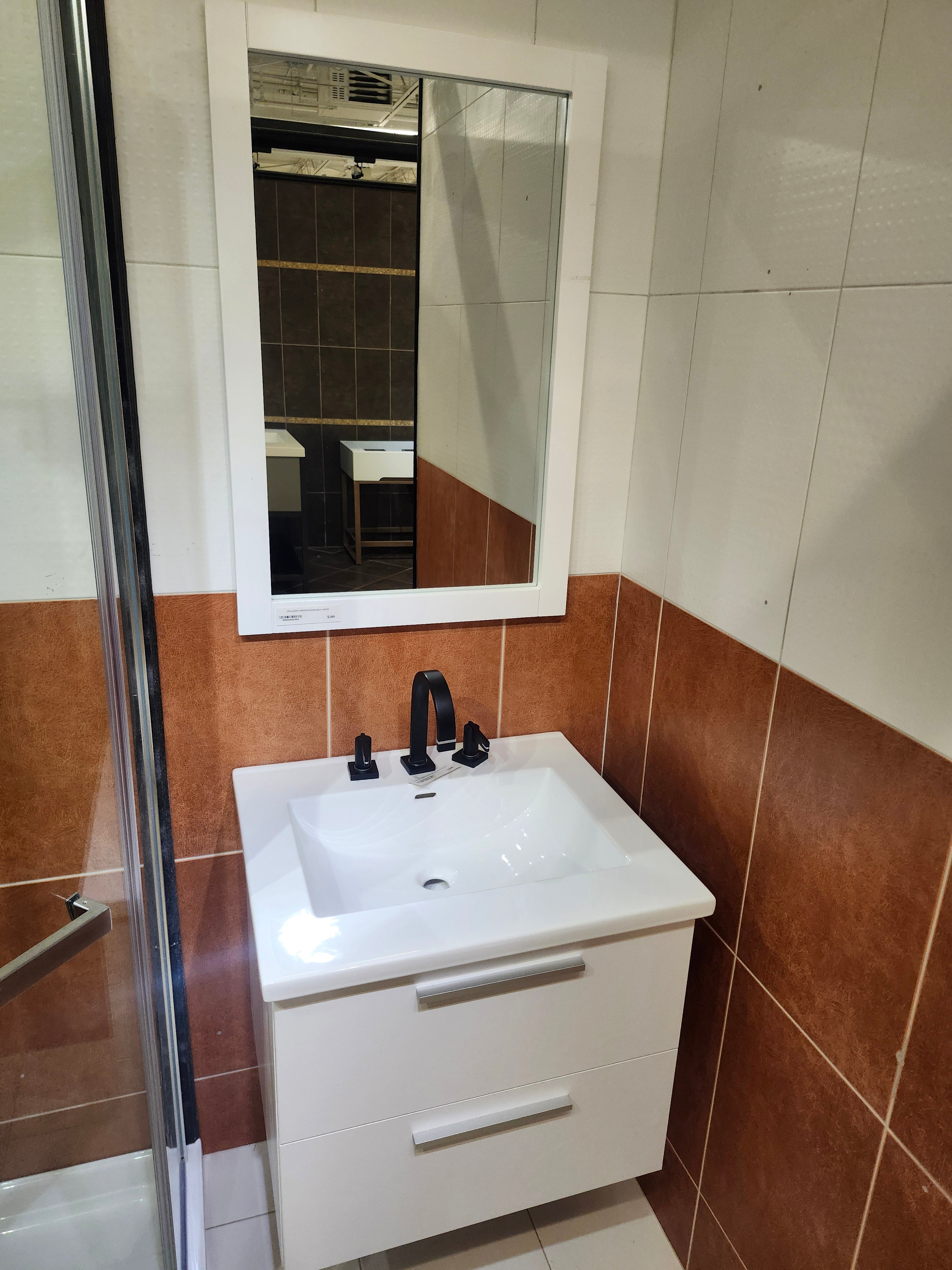 24" Vida Vanity and Countertop Combo with Mirror (as is)