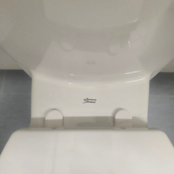 American Standard Boulevard Elongated Right Heigh 4.8lt White Toilet Floormodel Clearance as is J10