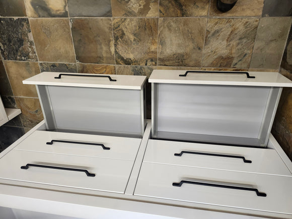 60" Aura Glossy White Plato Vanity with Double Countertop Combo (as is)