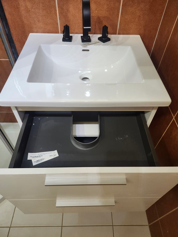 24" Vida Vanity and Countertop Combo with Mirror (as is)