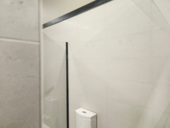 Vida Vanity Mirror Ovo 47 x 24 x 2 White Floormodel Clearance m5