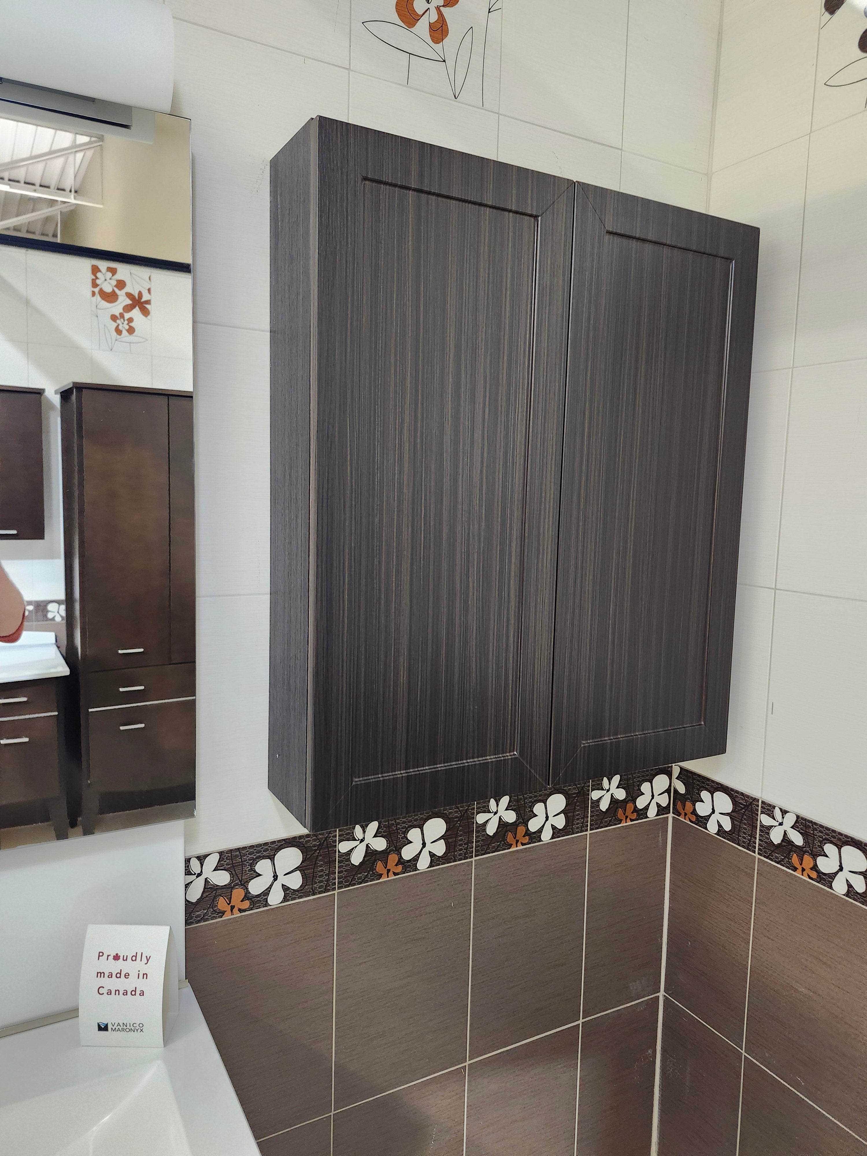 49" Vanico Neo Vanity Combo (as is)
