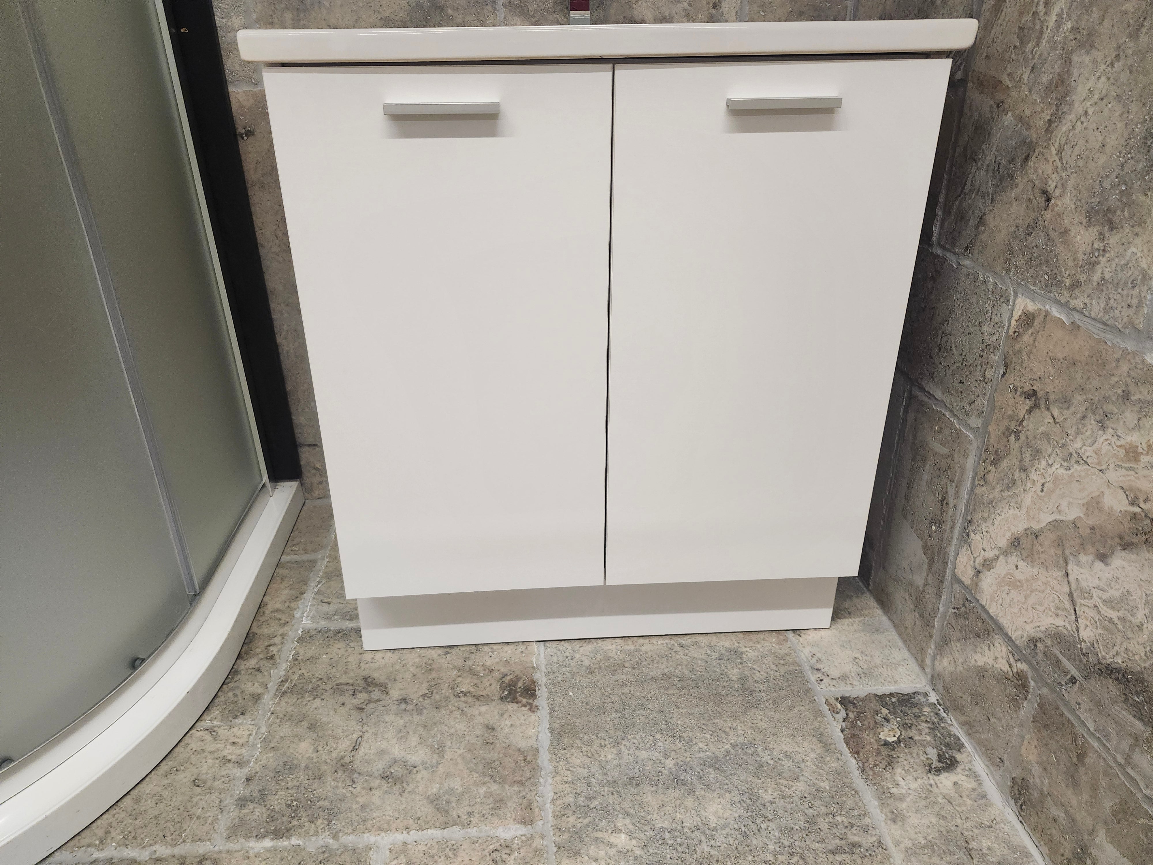 30" Vida Vanity and Countertop Combo with Mirror (as is)