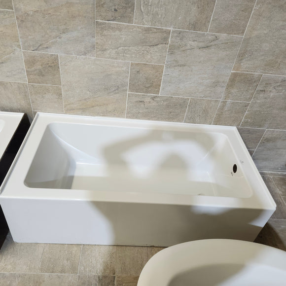 Produits Neptune 60 x 30 Pia Right Hand Alcove Bathtub with Skirt Floormodel Clearance as is m10