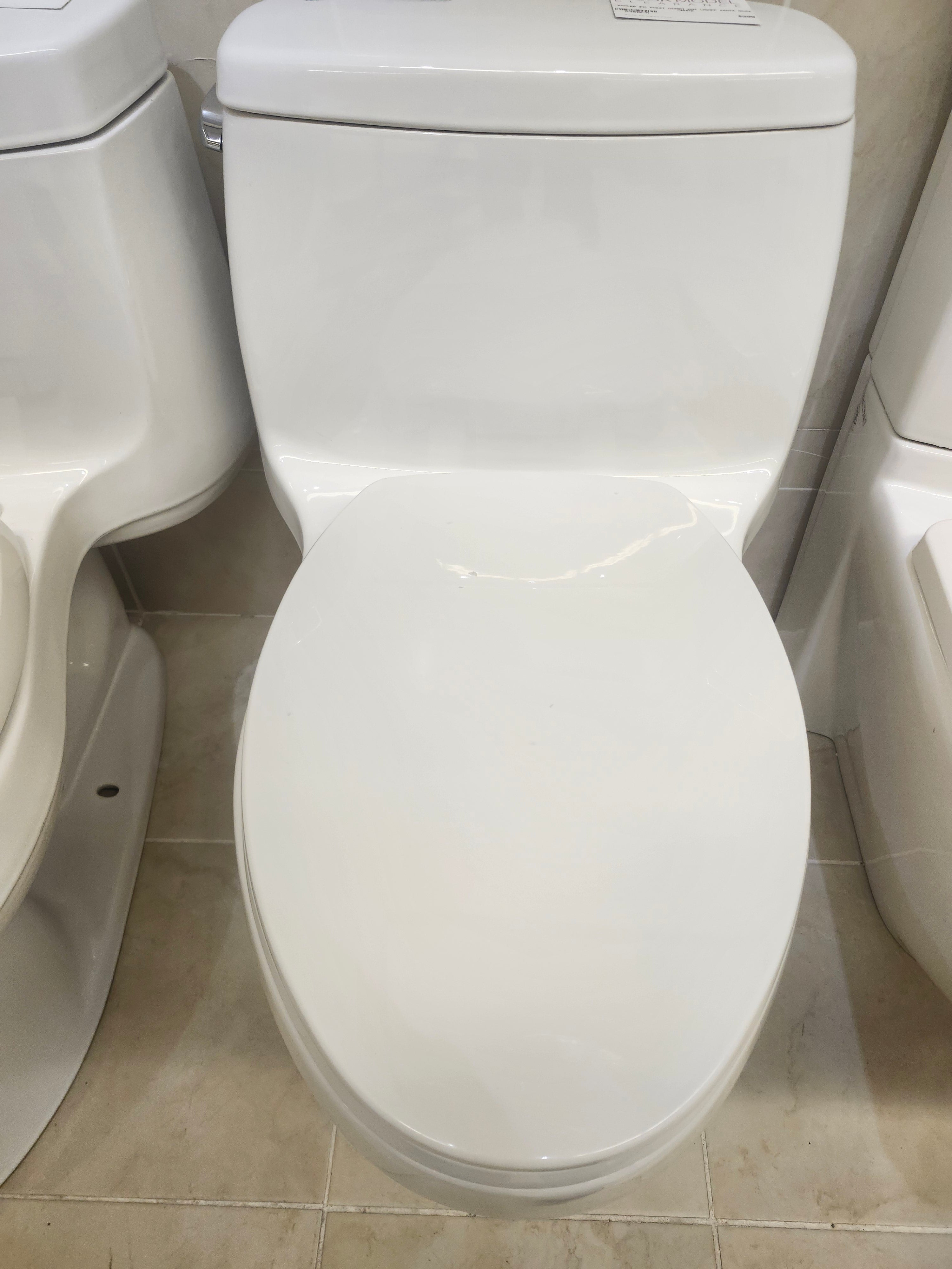 Kohler 1pc Santa Rosa Comfort Height Toilet (as is)