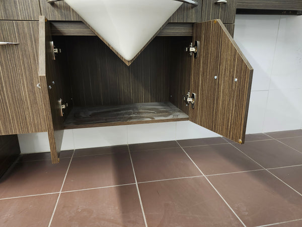 82" Vanico Avanti Vanity Combo (as is)