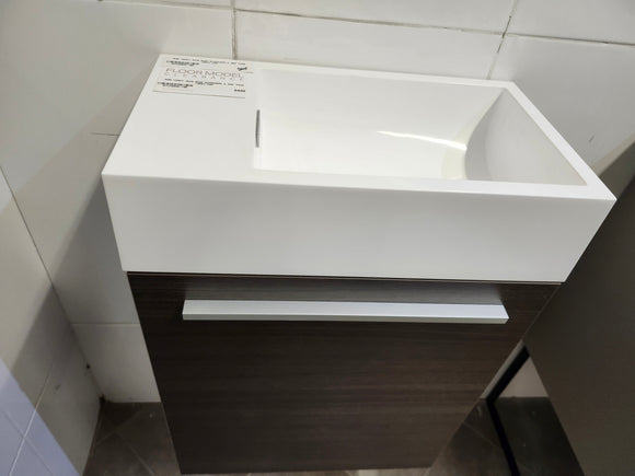 Rubi Vanity 18 x 10 Base with drawer and sink tona as is floormodel clearance l14