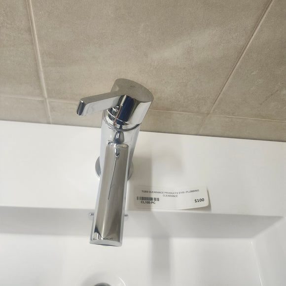 Vida Single Hole Bathroom Vanity Faucet As Is Floormodel Clearance J11