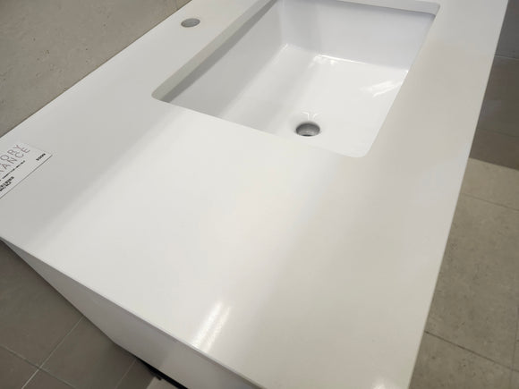 Vida Turin 37" White/Black Vanity with Countertop Combo (as is) m5 (Copy)