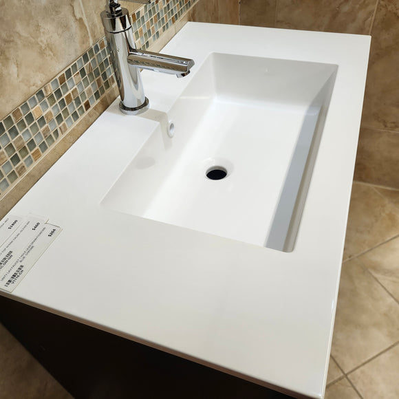 Ico 31 x 18 Coda Wallmount Vanity With Countertop Sink Combo Floormodel Clearance Sold As Is (H10)