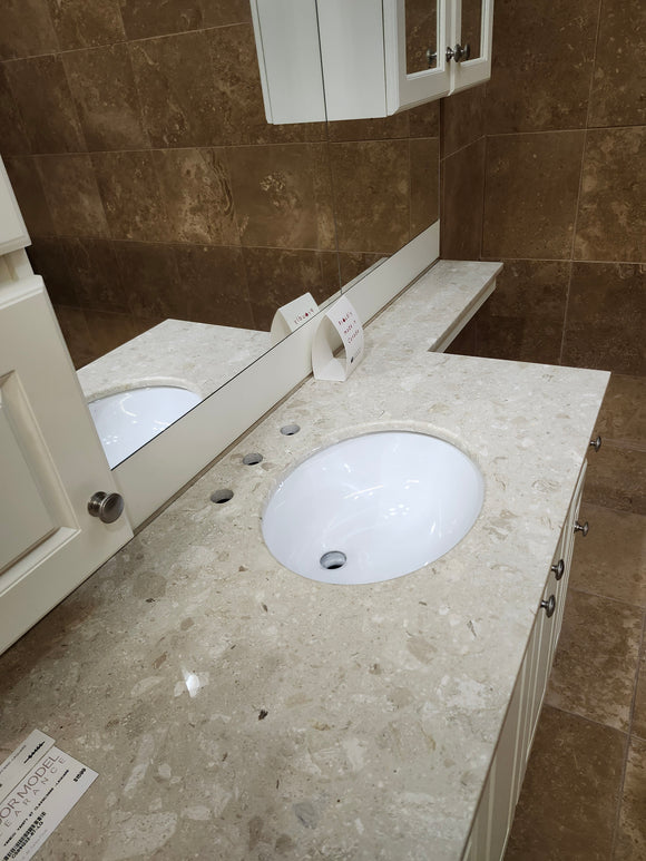 67" Vanico Classic 3000 Vanity Combo (as is) l3