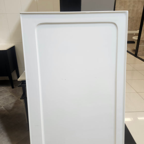 60 x 32 White Acrylic Shower Base With Drain Cover Brushed Nickel Floormodel As is i15