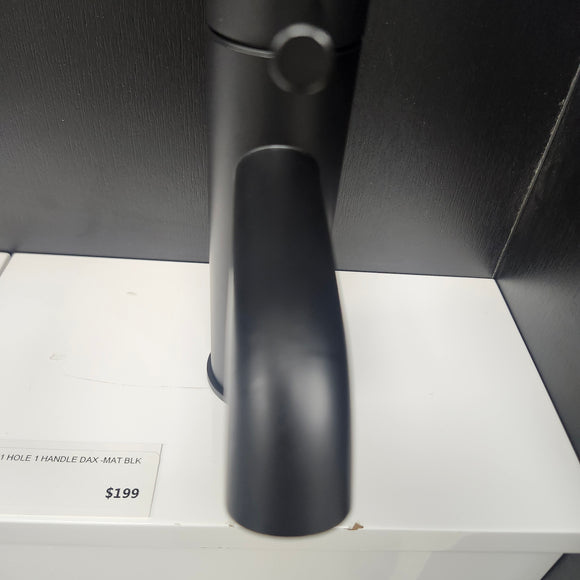 Vida Dax Single Hole Matte Black Faucet Floormodel Clearance Sold as is (153)