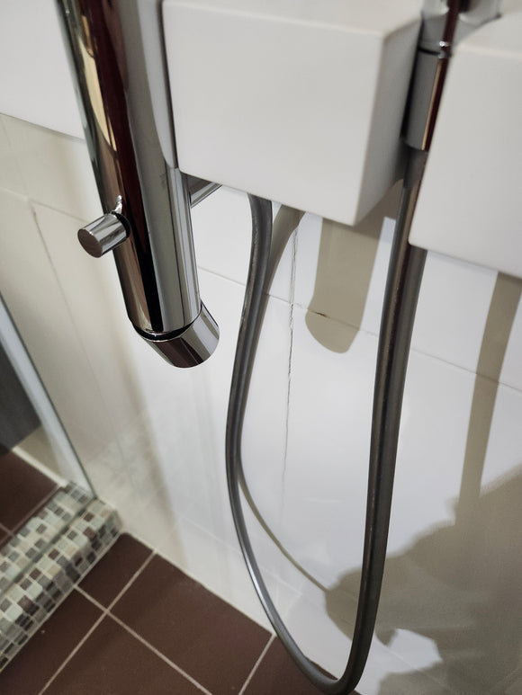 Aquabrass Exposed Thermostatic Shower Tower (as is) l5
