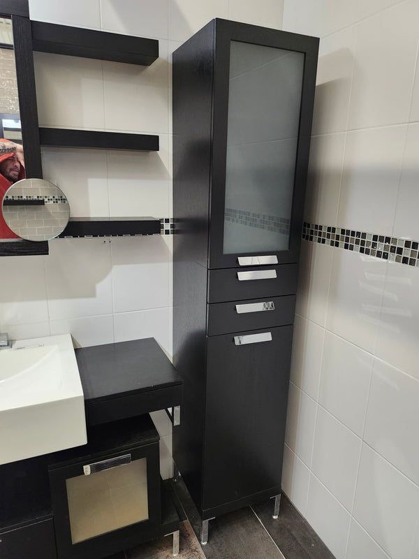 70" Vanico Vanity Combo with Matching Linen (as is)