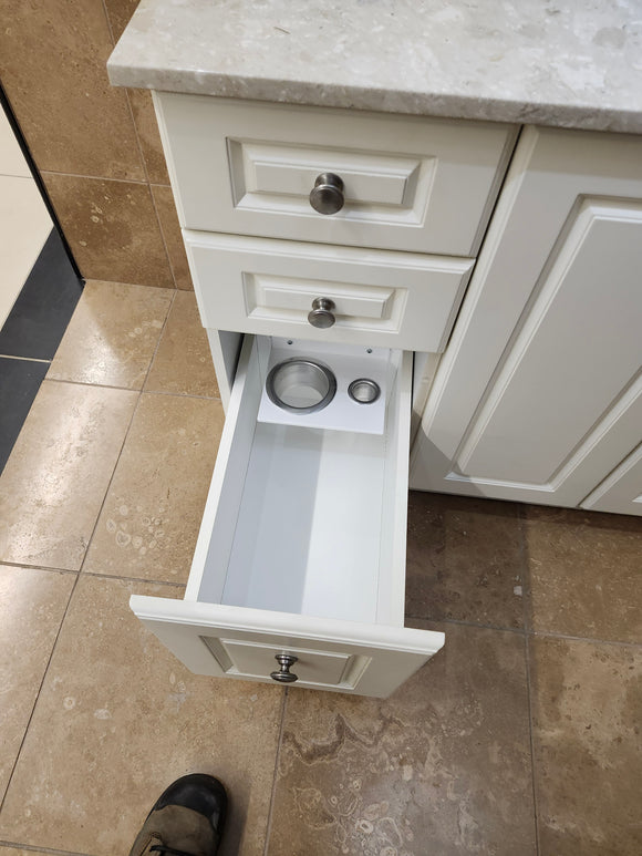 67" Vanico Classic 3000 Vanity Combo (as is) l3